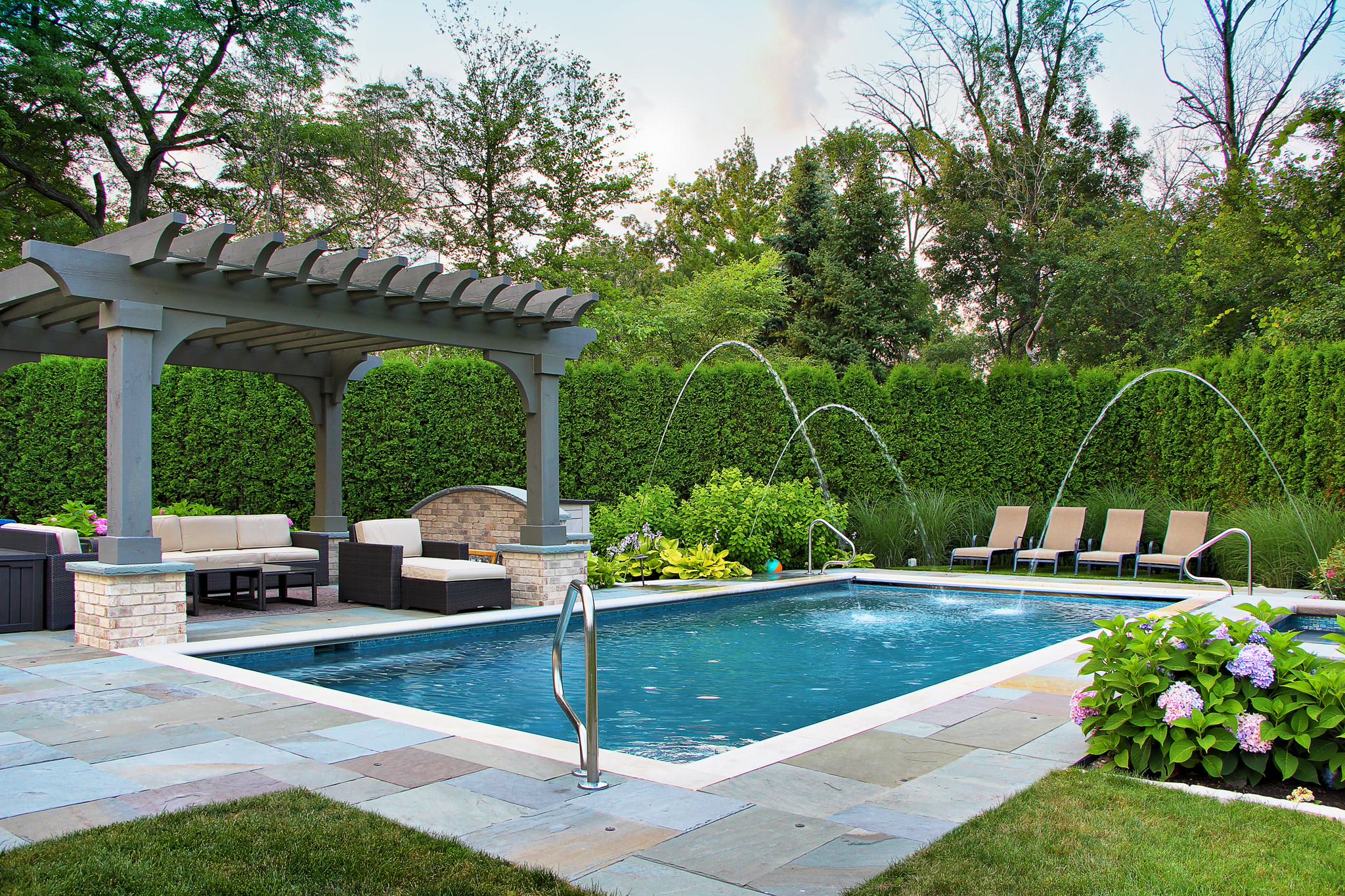 Set the Covered Patio Pool Design Ideas